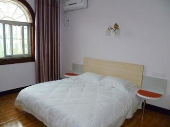 Qinyuan Hostel Yangzhou Bagian luar foto